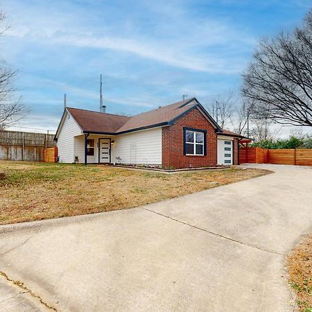 Ozk Trail House Villa Bentonville Exterior photo